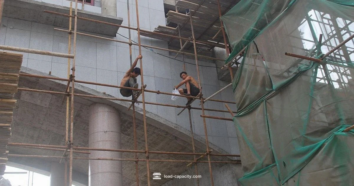 Scaffold Pipe Safety - Load Capacity